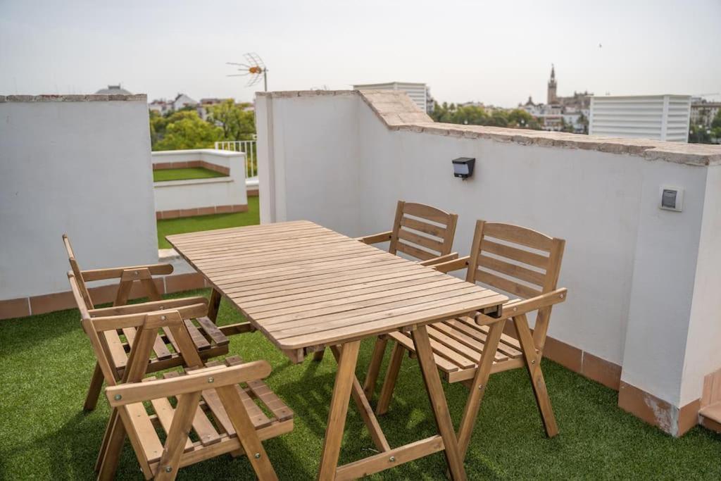 Optimus Corazon De Triana Appartement Sevilla Buitenkant foto